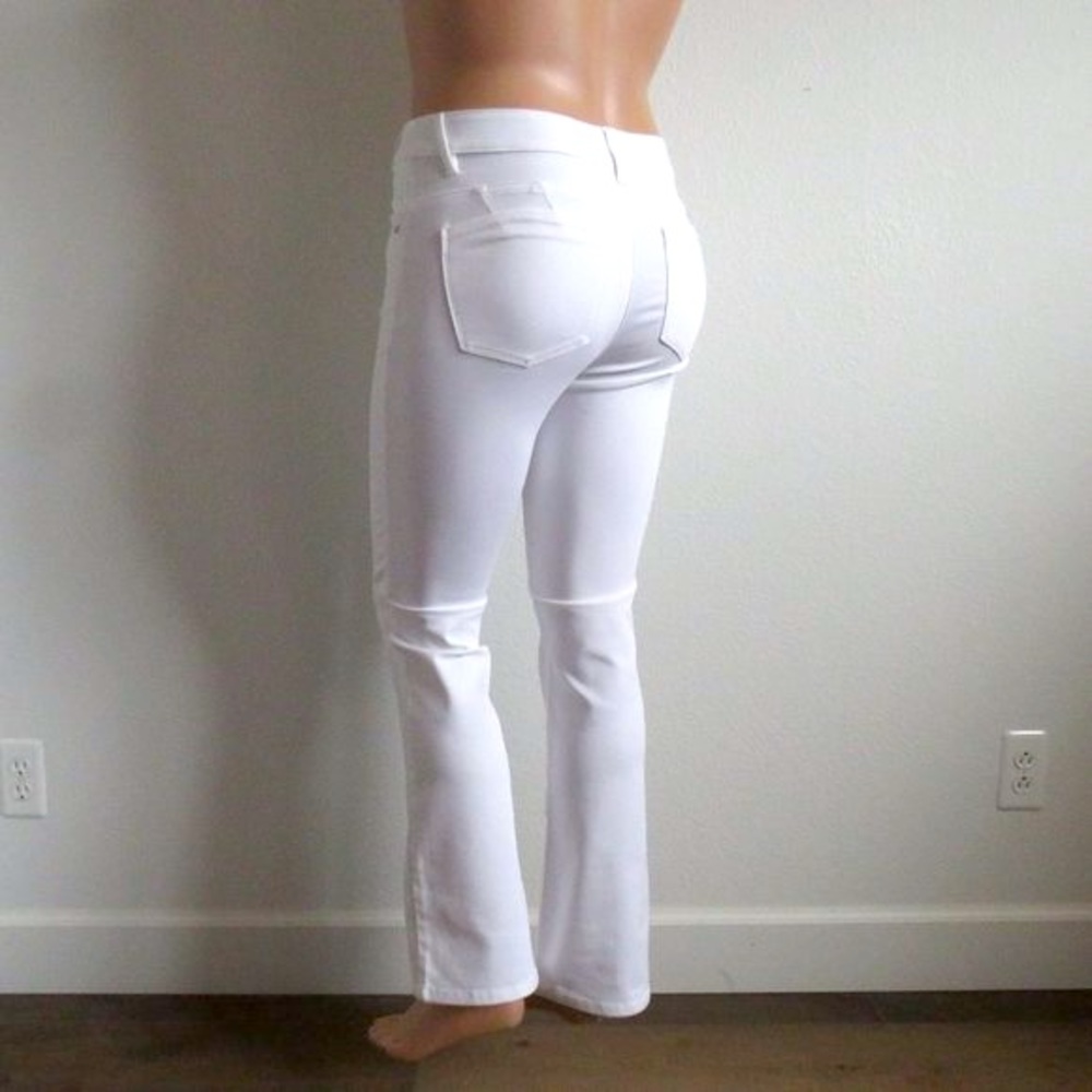 Democracy Jeans Tummy Control Ab Technology Itty Bitty Bootcut White Size 8 New - Picture 2 of 3